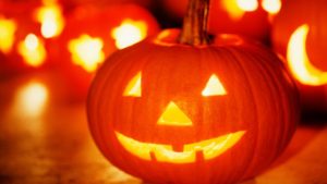 Каково происхождение и сущность праздника Хеллоуин, и почему он противоречит учению Церкви